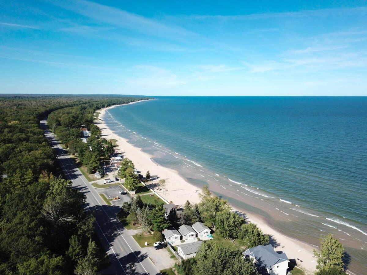 Beach Club Of Oscoda - The Lakeshore Cottage Esterno foto